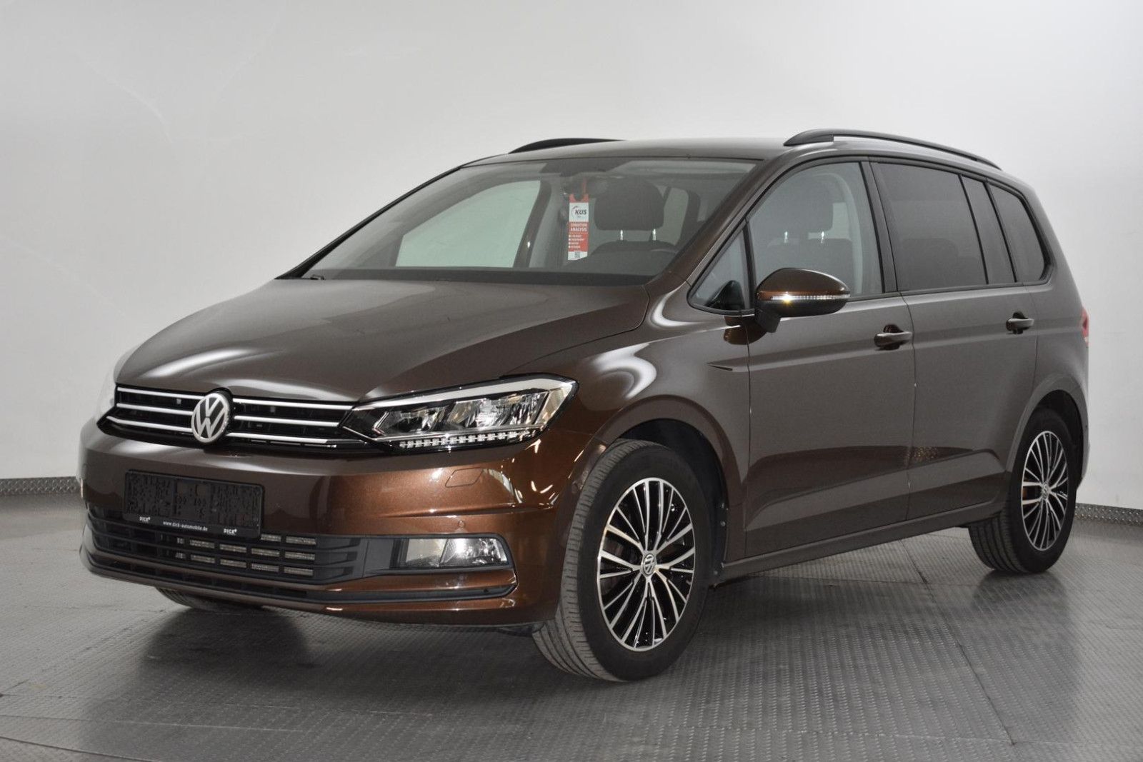 VW Touran 1.4 TSI Comfort 7SI+NAVI+LED+SHZ+ACC+AHK+ - Image 2