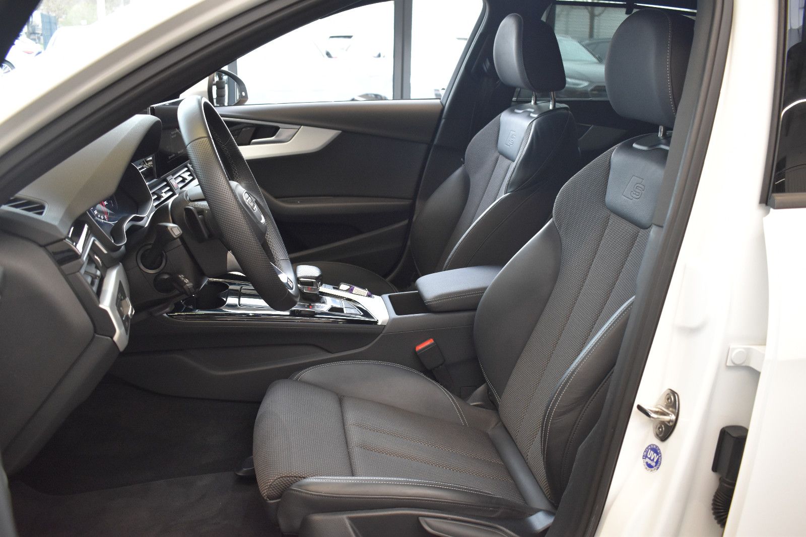 Audi A4 Av 50TDI quattro tiptronic S line LED~ACC~AHK foto 8