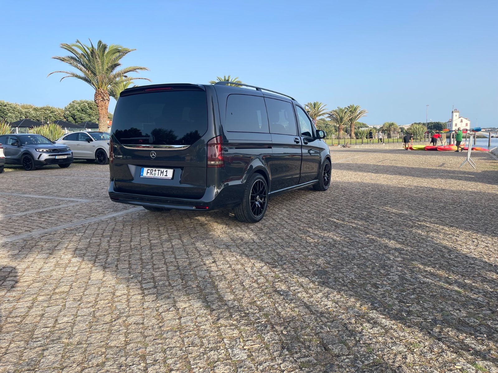 Mercedes-Benz V300d 9Gang AMG lang Exclusive Kamera foto 3