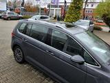Volkswagen Touran Highline Standheizung Panorama Dyn-Audio - Volkswagen Touran: Highline