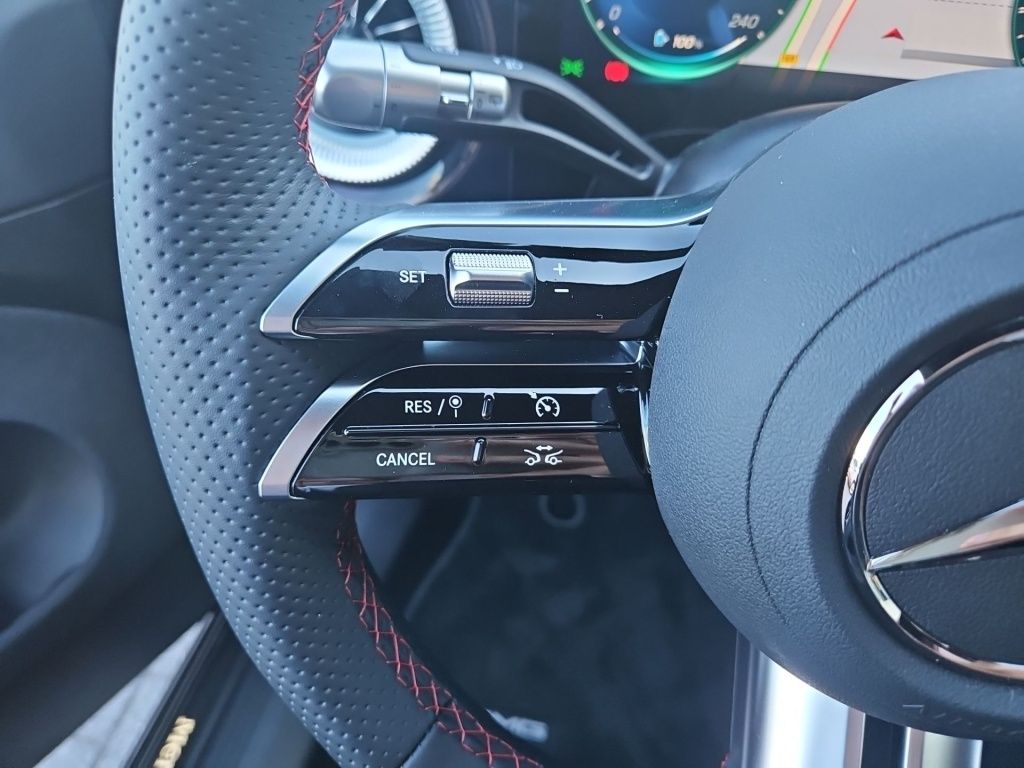 Fahrzeugabbildung Mercedes-Benz CLA 250+ SB ++ AMG+AHK+WINTER-PAKET+360-GRAD ++