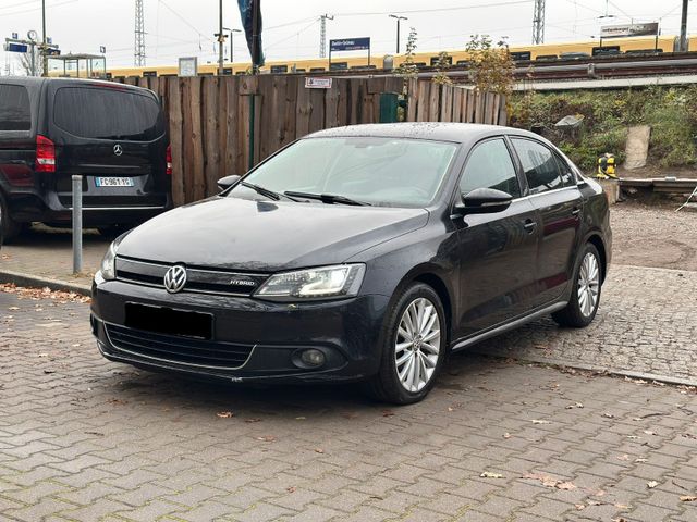 Volkswagen Jetta VI Highline Hybrid AUT*NAVI*KLIMA*XENON&LE