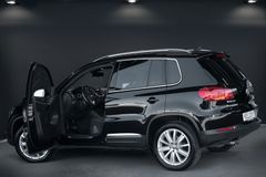 VW Tiguan 2.0 TDI BMT Lounge Sport & Style 4Motion