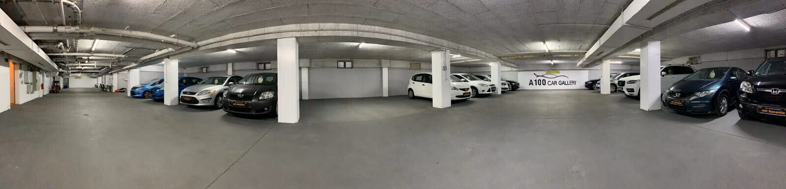 showroom-image-main