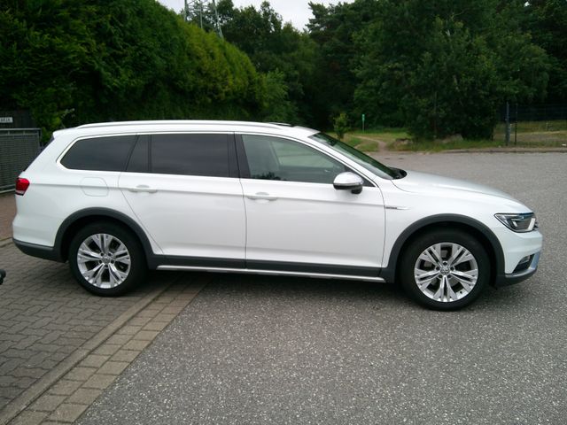 Volkswagen Passat Variant Alltrack BMTStart-Stopp 4Motion