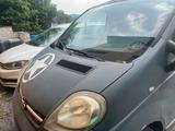 Opel Vivaro - gebrauchte Opel Vivaro aus dem Jahr 2004