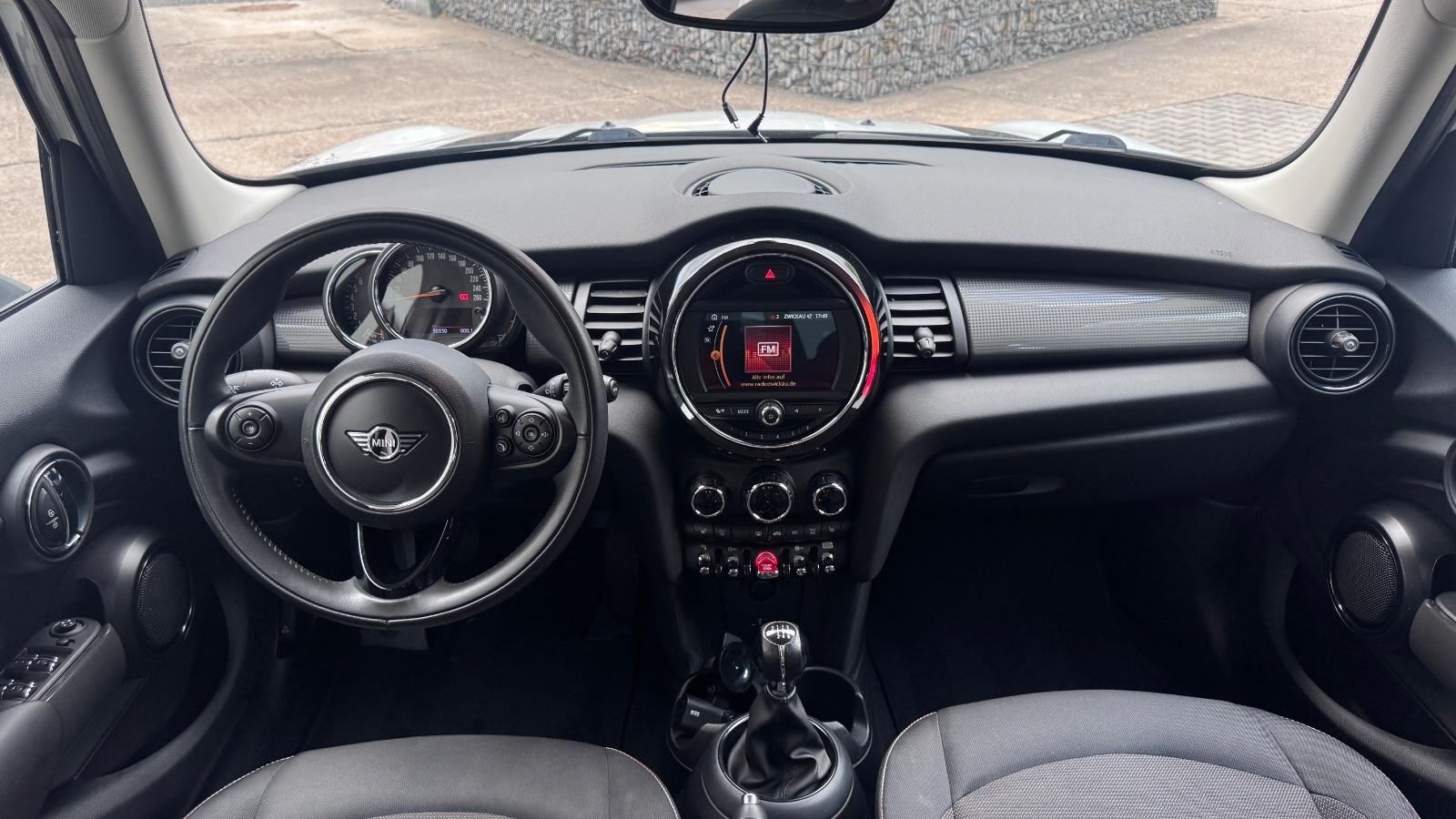 MINI COOPER Mini 5-trg. LED Navi Alu Sihzg