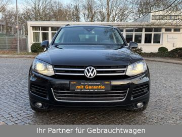 Volkswagen Touareg - 2