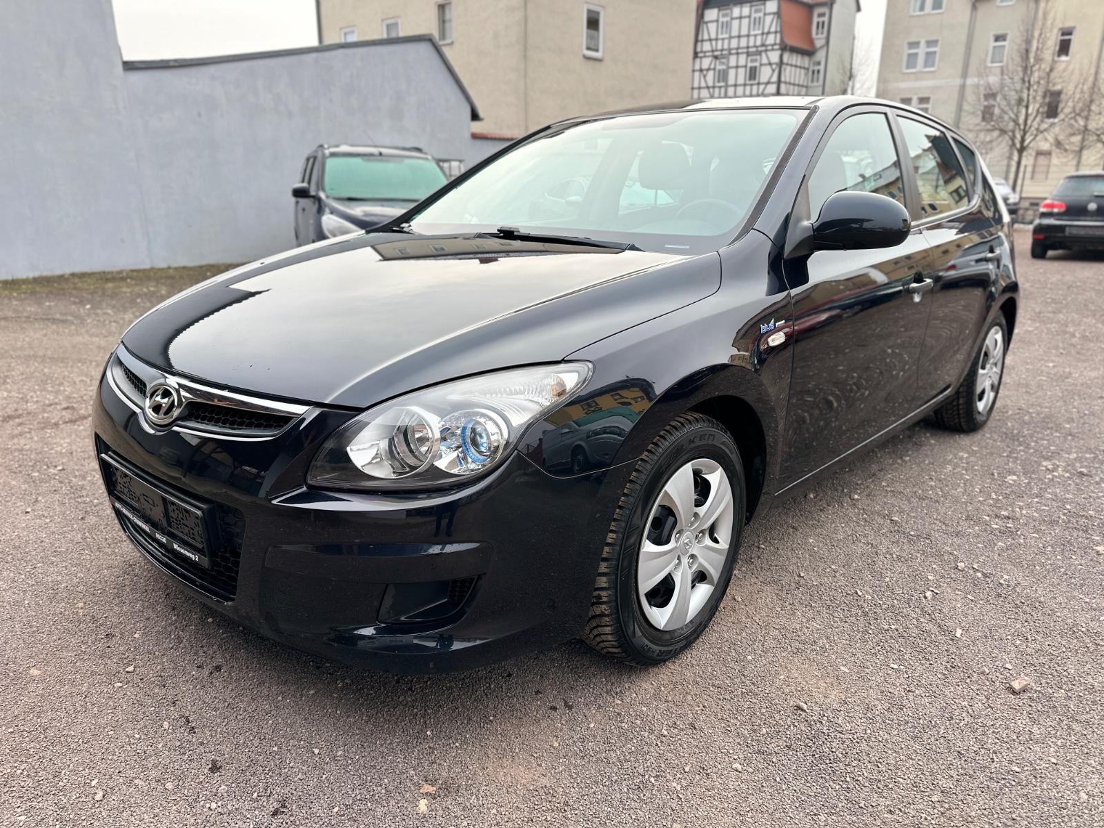 Hyundai i30 blue 1.4 Comfort Tüv 12.26 TOP ZUSTAND