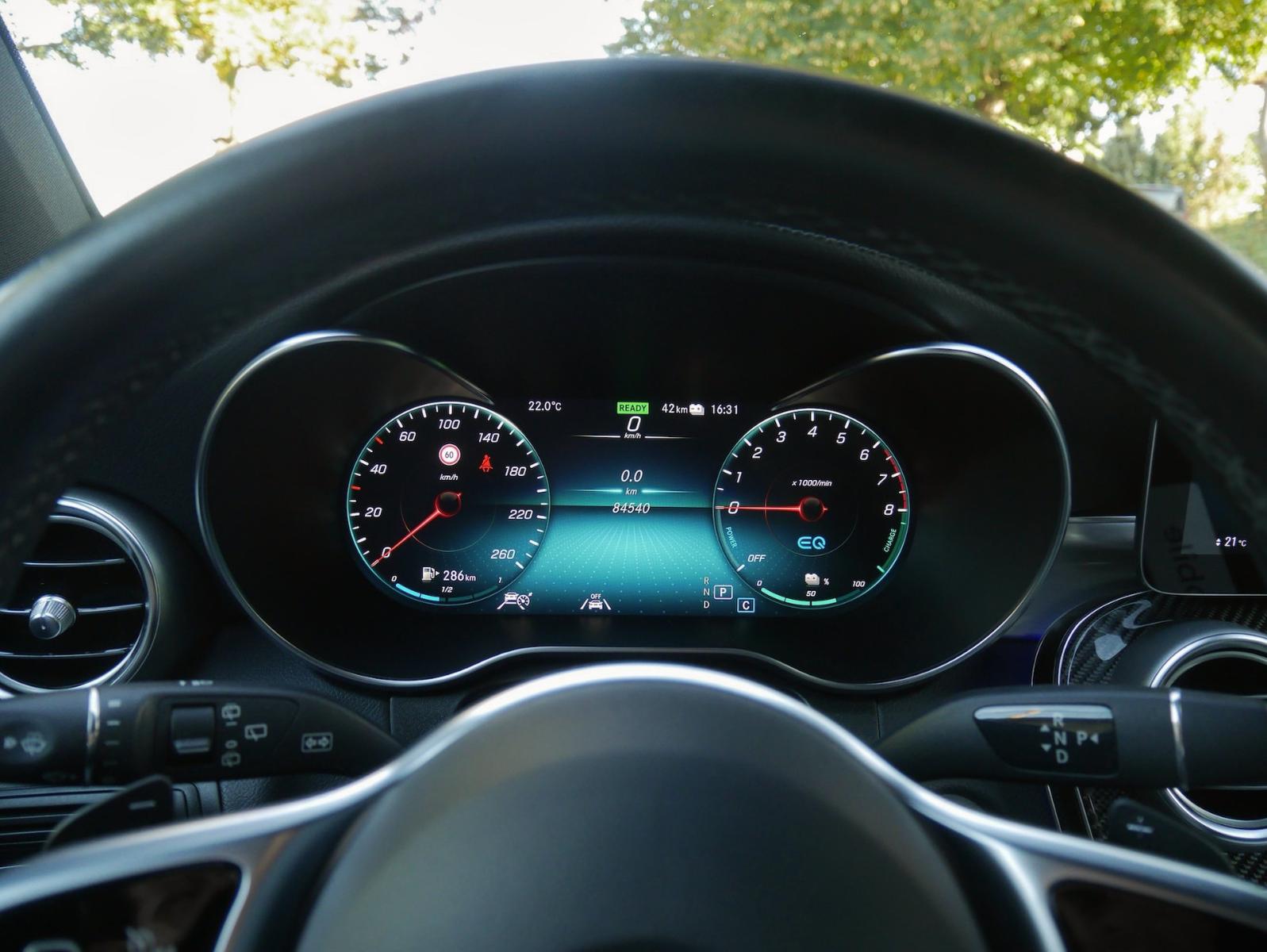 Mercedes-Benz GLC 300 e 4Matic Plug-In-Hybrid//AMG Line