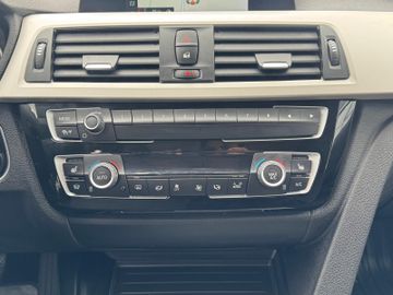 BMW 318 - 12