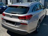 Hyundai i30 1.4 T-GDI Premium - Hyundai i30 Premium mit Benzin-Antrieb