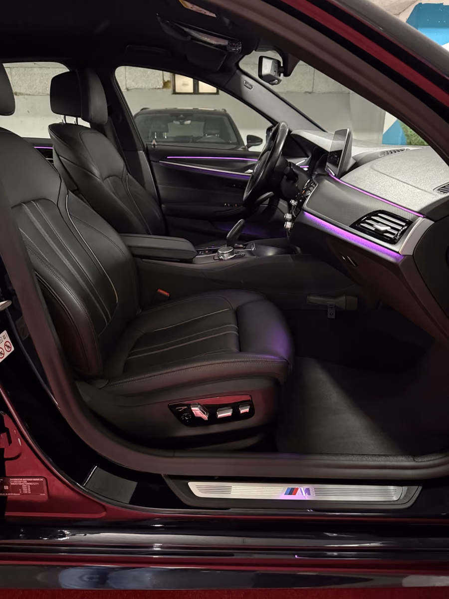 BMW 530i Limousine M Sport AHK Laser Assist 1 Hand