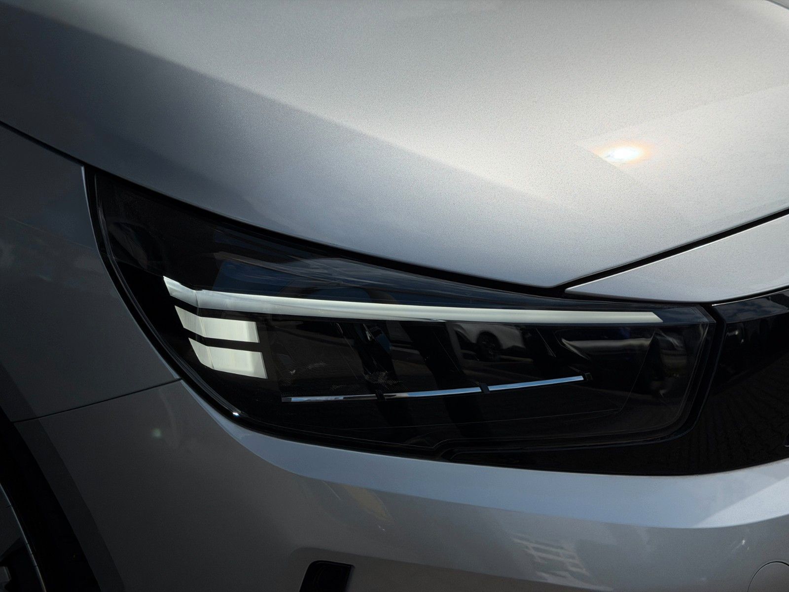 Fahrzeugabbildung Opel Corsa F 1.2 Turbo Edition LED,SHZ,PDC,Facelift