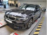 BMW 320d Aut/Brems&FernLichtAss/Stop&Go/WinterPaket - : Schwarz, Winterpaket