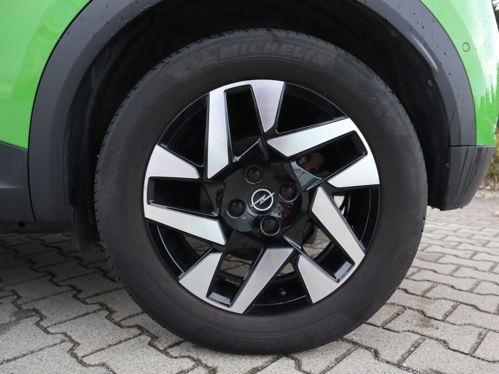 Opel Mokka e 100kW Eleg iLux/SHZ/180°/PDC/Navi/3ph imagem 3