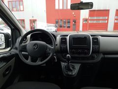 Fahrzeugabbildung Trafic Combi L1H1 2,7t Expression 1.6 dCi 120 9