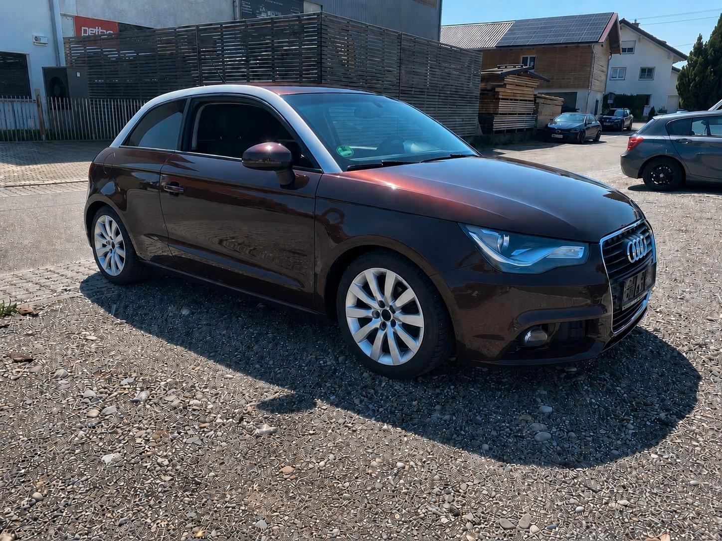 Audi A1 2011 — photo 18
