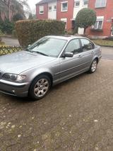 BMW E46 320d Limo - BMW 320 aus 2003: 320d