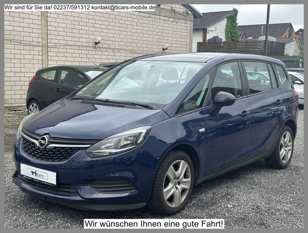 Image of Opel Zafira Tourer