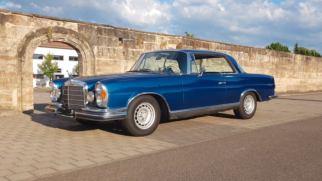 Mercedes-Benz 280