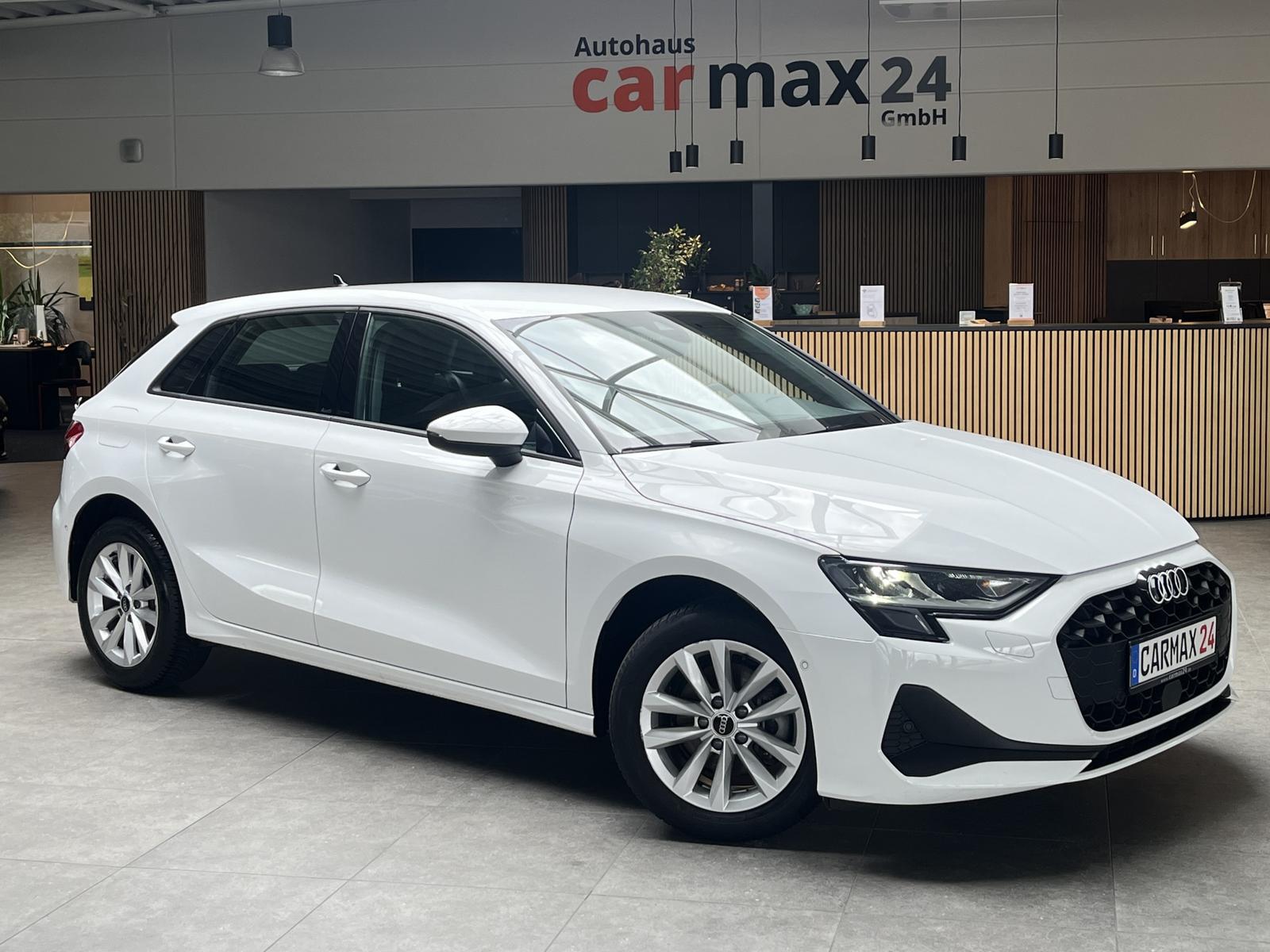 Audi A3 30 eTFSI S-Tronic CarPlay LED Virtual PDC