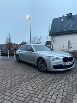 BMW 750Li*M Paket  *Softclose*Headup*Sitzl... - BMW 7er Reihe in Bielefeld