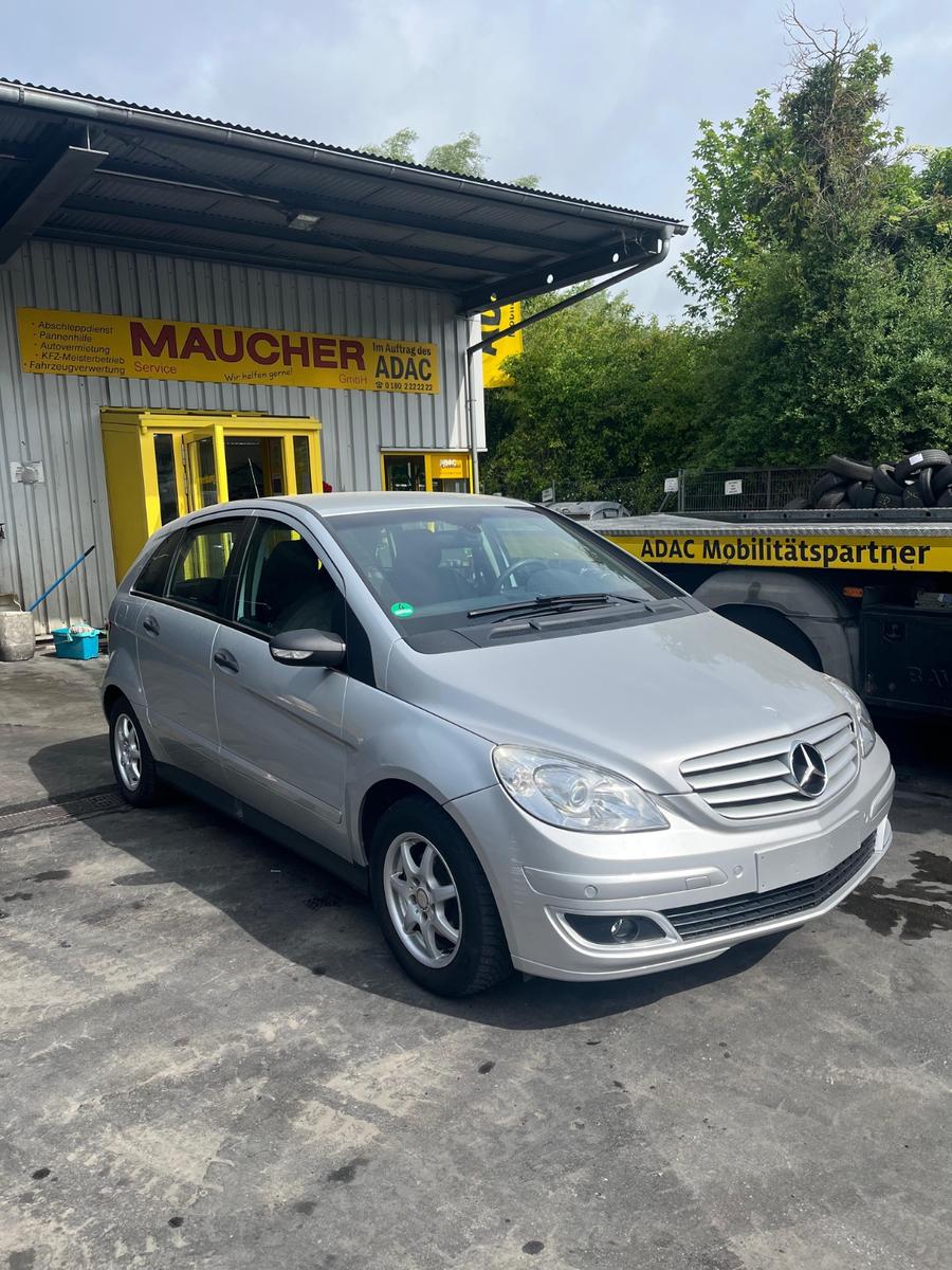 Mercedes-Benz B 170 ,Klima,servo,Euro4,Rentnerfahrzeug,usw.