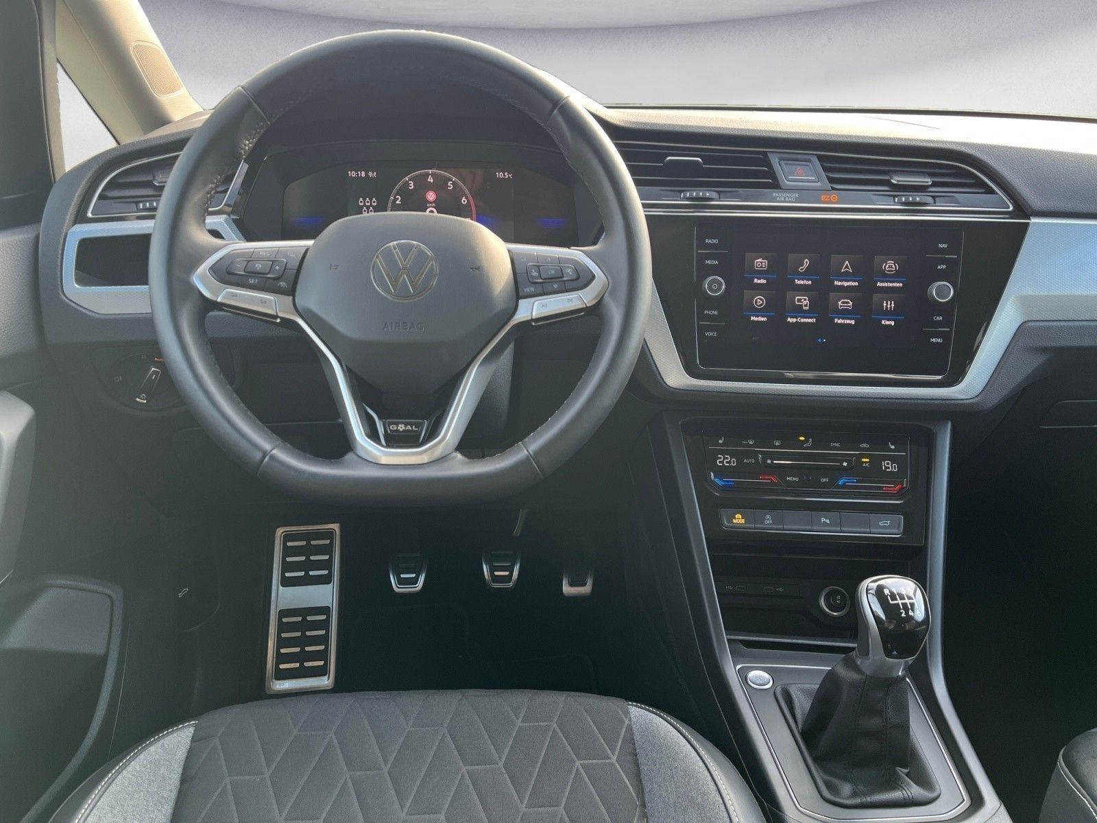 Volkswagen Touran - Bild 11