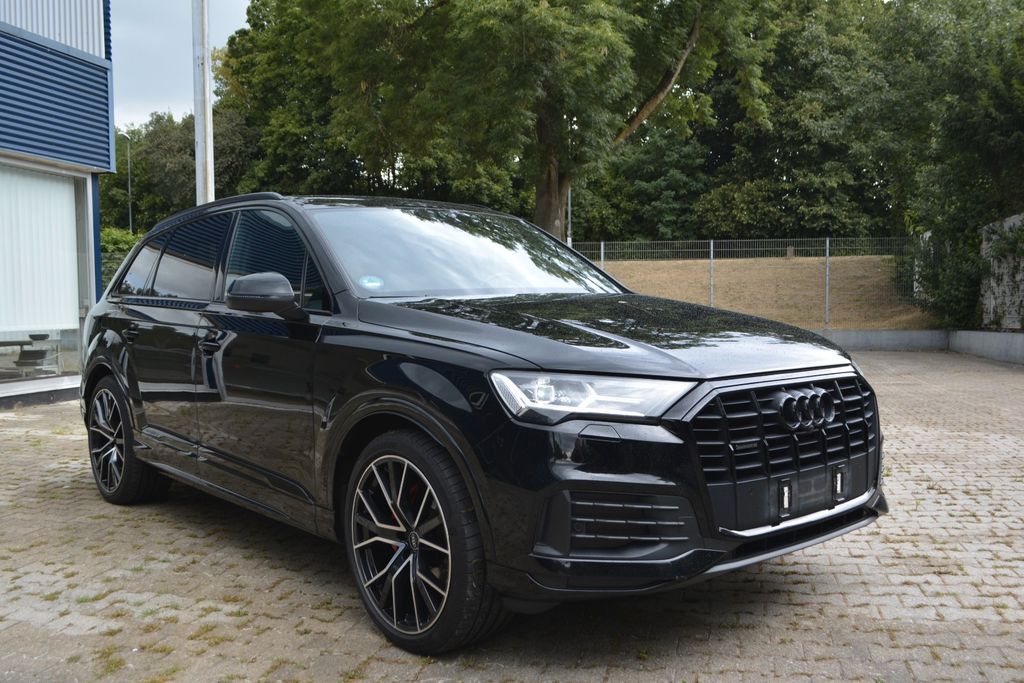 Image of Audi Q7