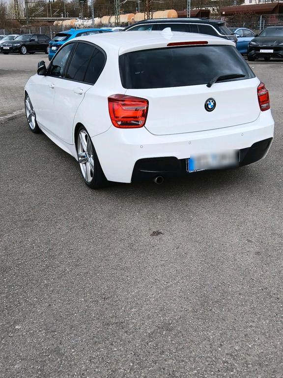 BMW 120