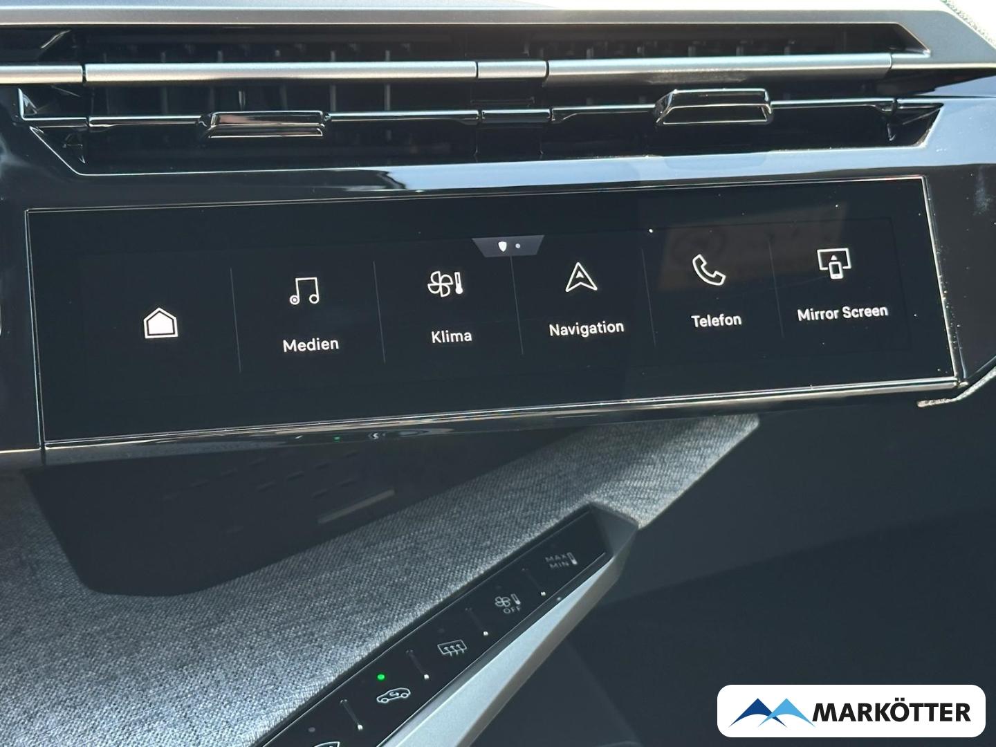 Peugeot 3008 MHEV145 GT AHK/Tot.winkl./Massage/Allwetter