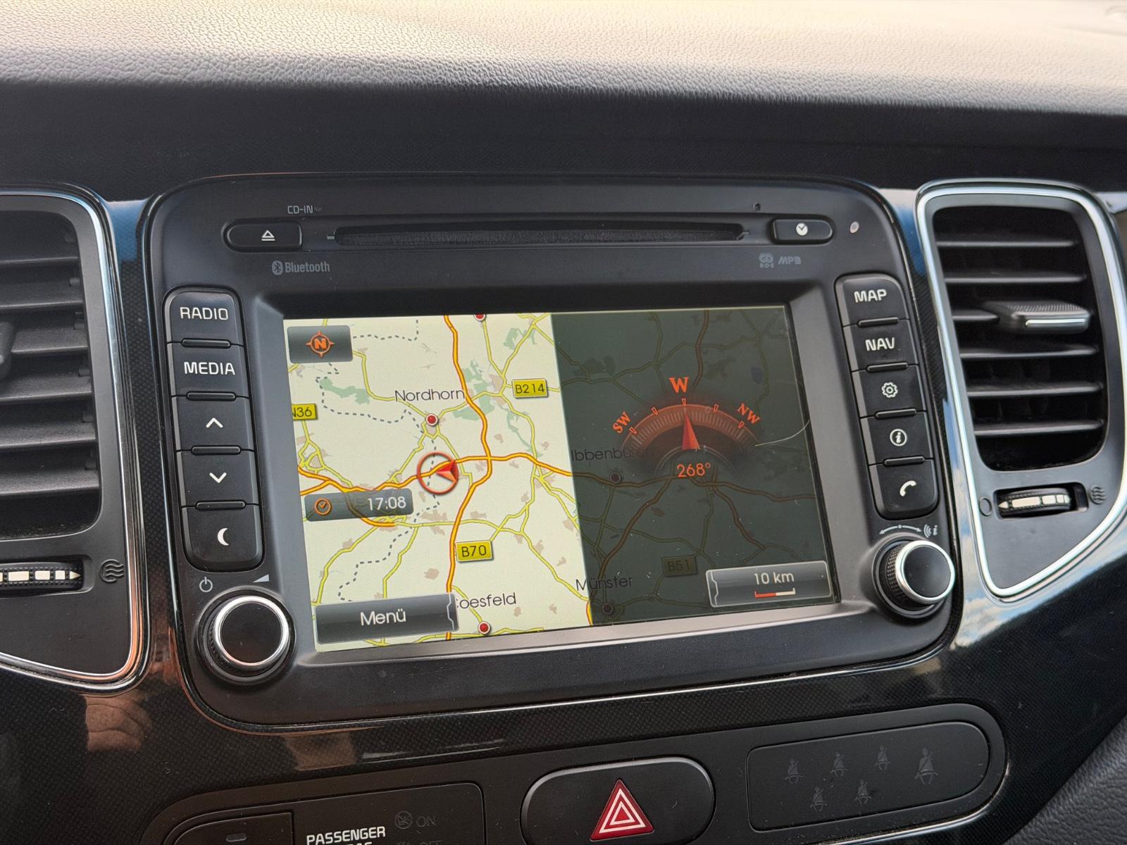 Kia Carens 2014 — photo 27