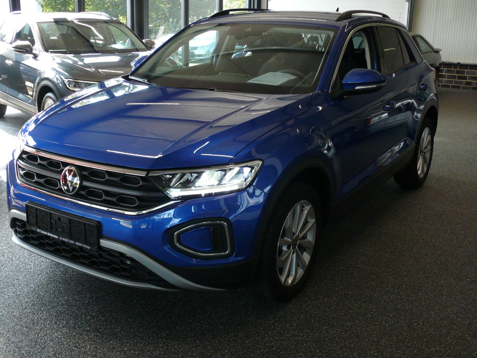 Volkswagen T-Roc Life DSG DAB PDC LED APP Connect