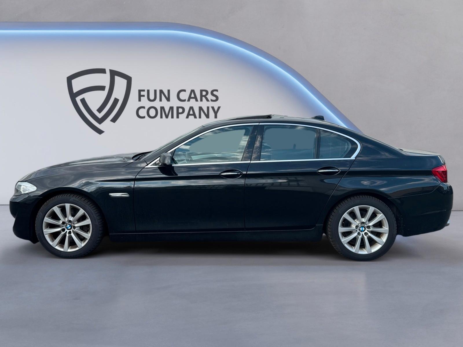 BMW 528i Lim. HuD S-Dach STNDHZ NAVI XEN KAMER LEDER