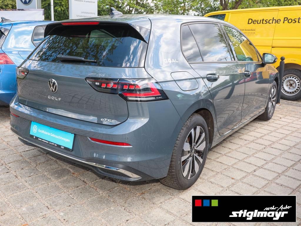 Volkswagen Golf - Bild 6