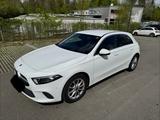 Mercedes-Benz Sehr schöner A 250 mit 224 PS und vielen Extras! - : Sitzheizung, mit