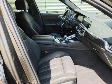 BMW X6 xDrive40d M Sportpaket Head-Up HK HiFi DAB