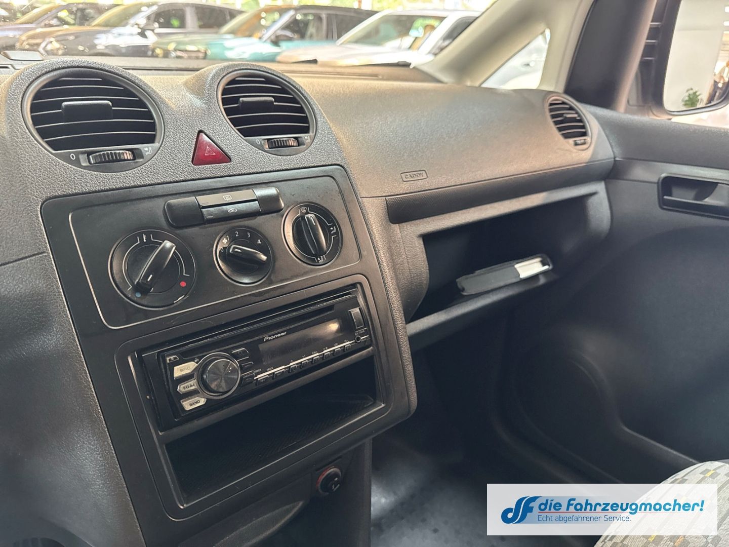 Fahrzeugabbildung Volkswagen Caddy Kasten Kombi EcoProfi el.SP Spieg. beheizb