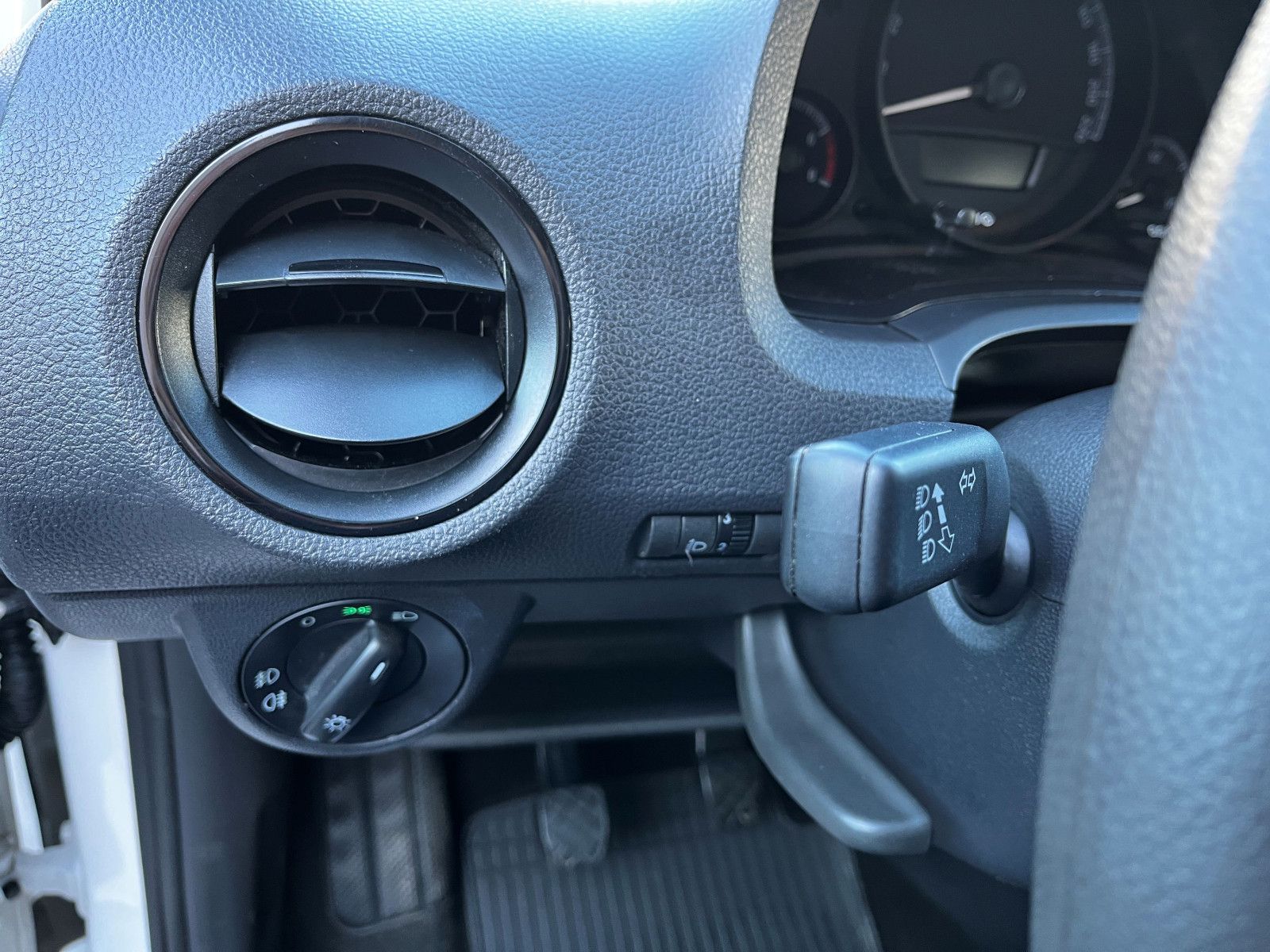 Fahrzeugabbildung SKODA Citigo Active KLIMA 8-FACH