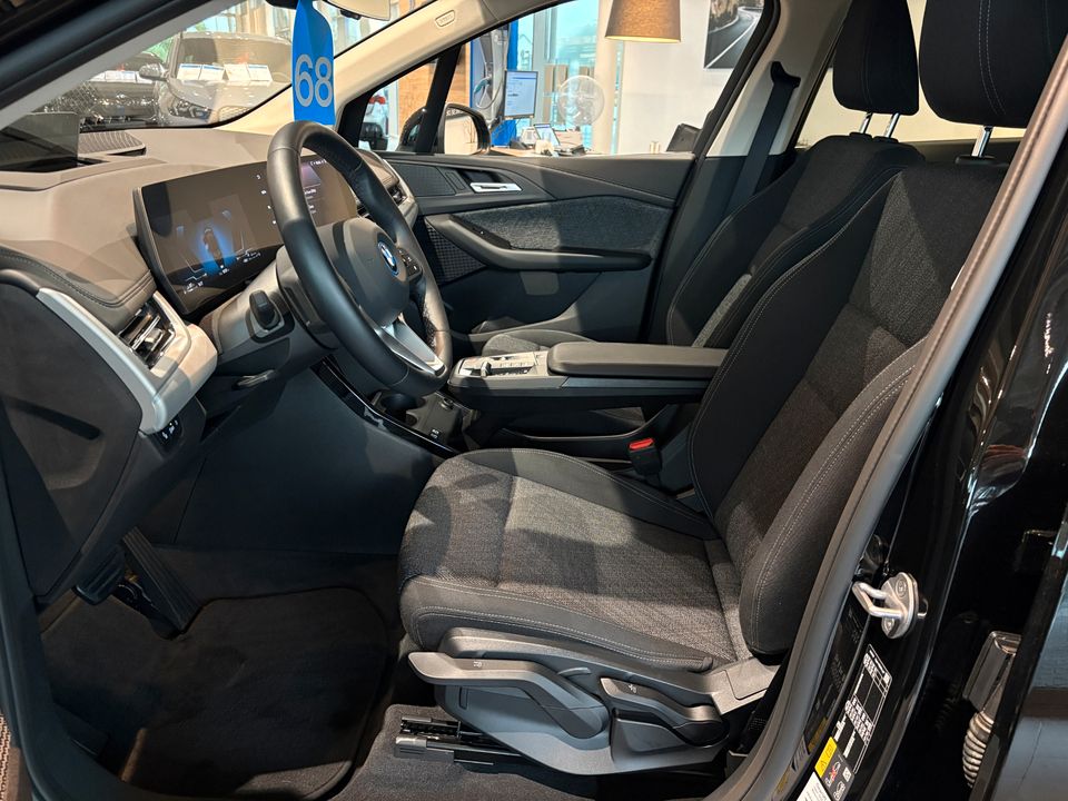 BMW 230 Active Tourer - Bild 12