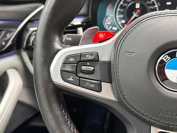2017 BMW M5 — миниатюра 25