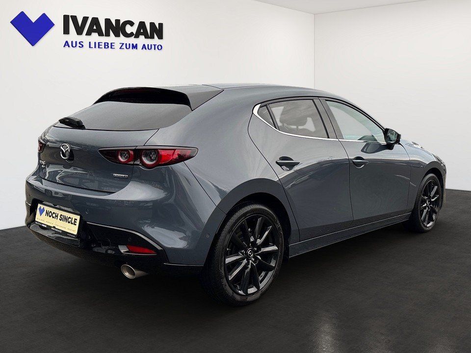 Fahrzeugabbildung Mazda 3 X 2.0i 186PS AWD A/T SELECTION DES-P PRE-P LED