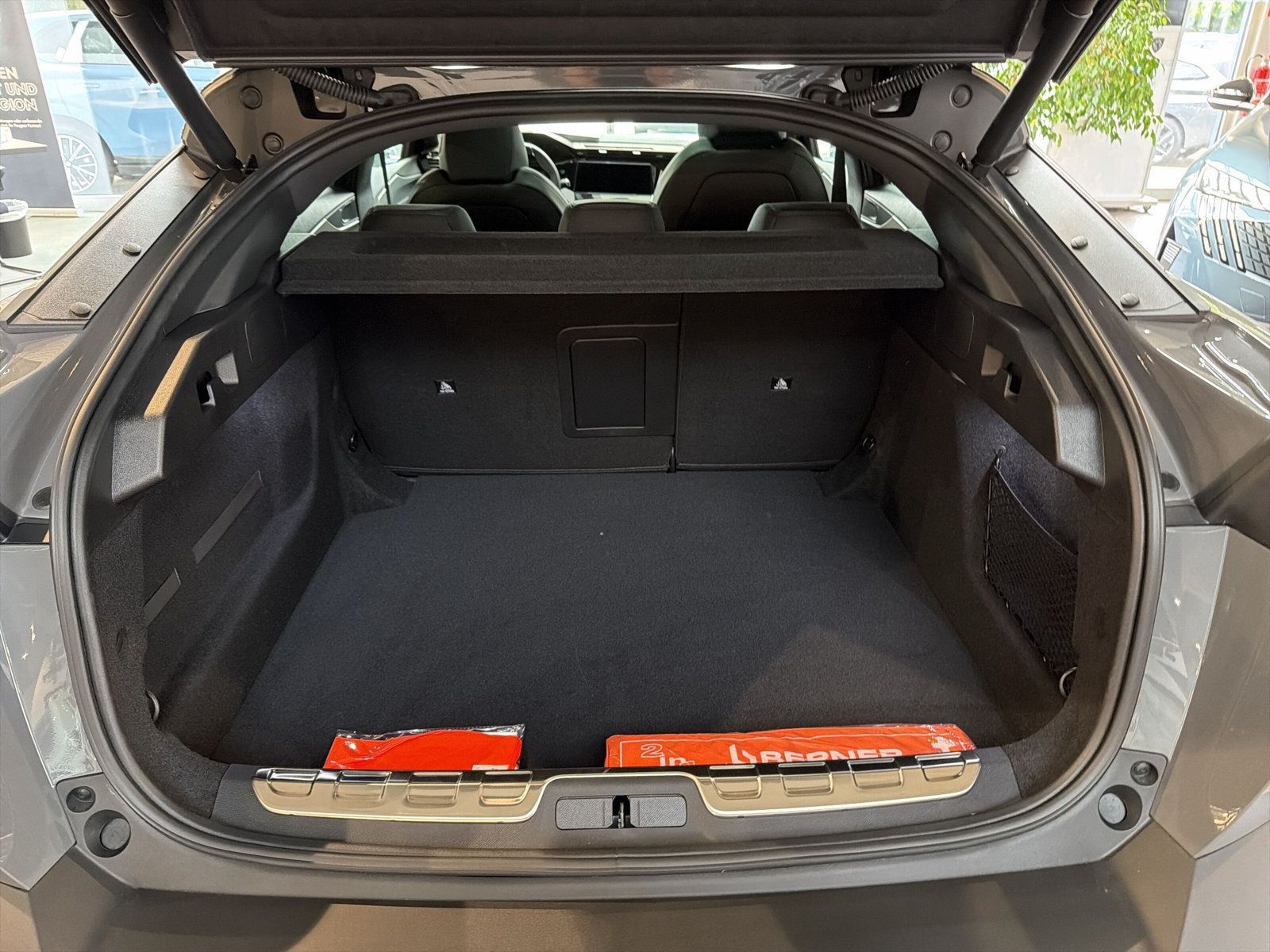 Peugeot 408 - Bild 5