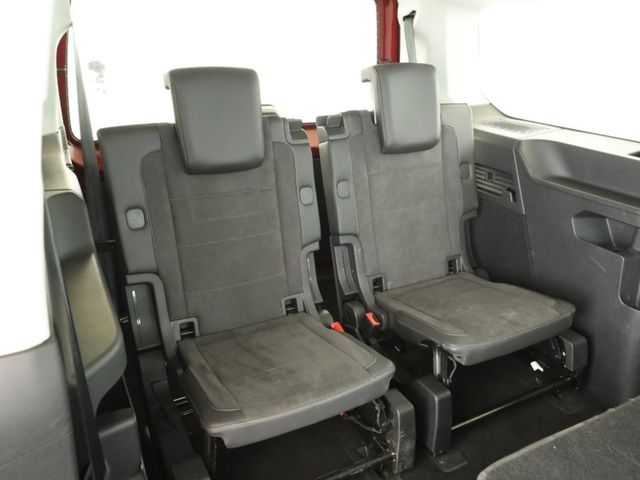 Volkswagen Caddy Maxi eHYBRID DSG STYLE LED ACC KAM 7SITZ