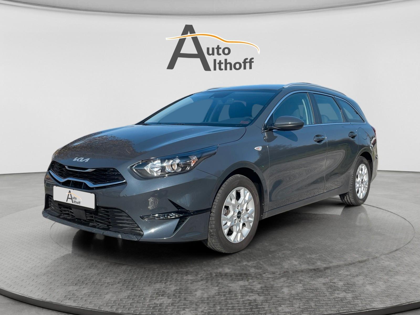 Kia cee'd SW 1.5 T-GDI Vision DCT SHZ PDC NAV KAM