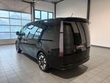Hyundai STARIA 2.2 CRDi  Signature 4WD|7-Sitzer|ACC|360° - Hyundai STARIA mit Schiebedach