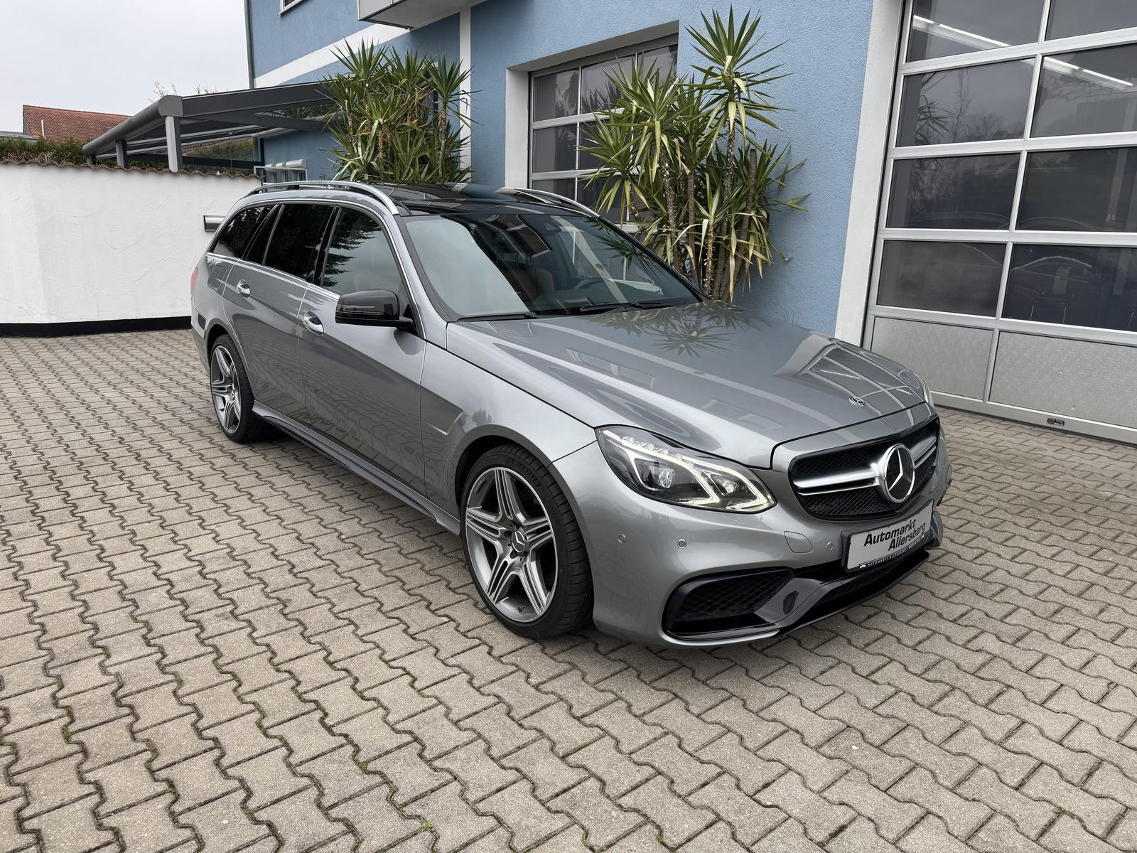 Mercedes-Benz E 63 AMG T 4Matic Voll Topzustand