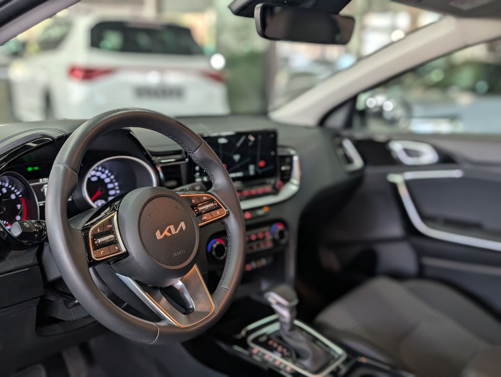 Fahrzeugabbildung Kia cee'd Sportswagon 1.5 Spirit SCC JBL KAM 7J Gar.