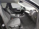 Volvo XC40 T2 Momentum 19" Rückfahrkam. abged.Scheiben - Volvo: Ab